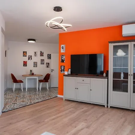 아파트 Artistic 2 Bedroom Heart Of Kapana Ap1 플로브디프